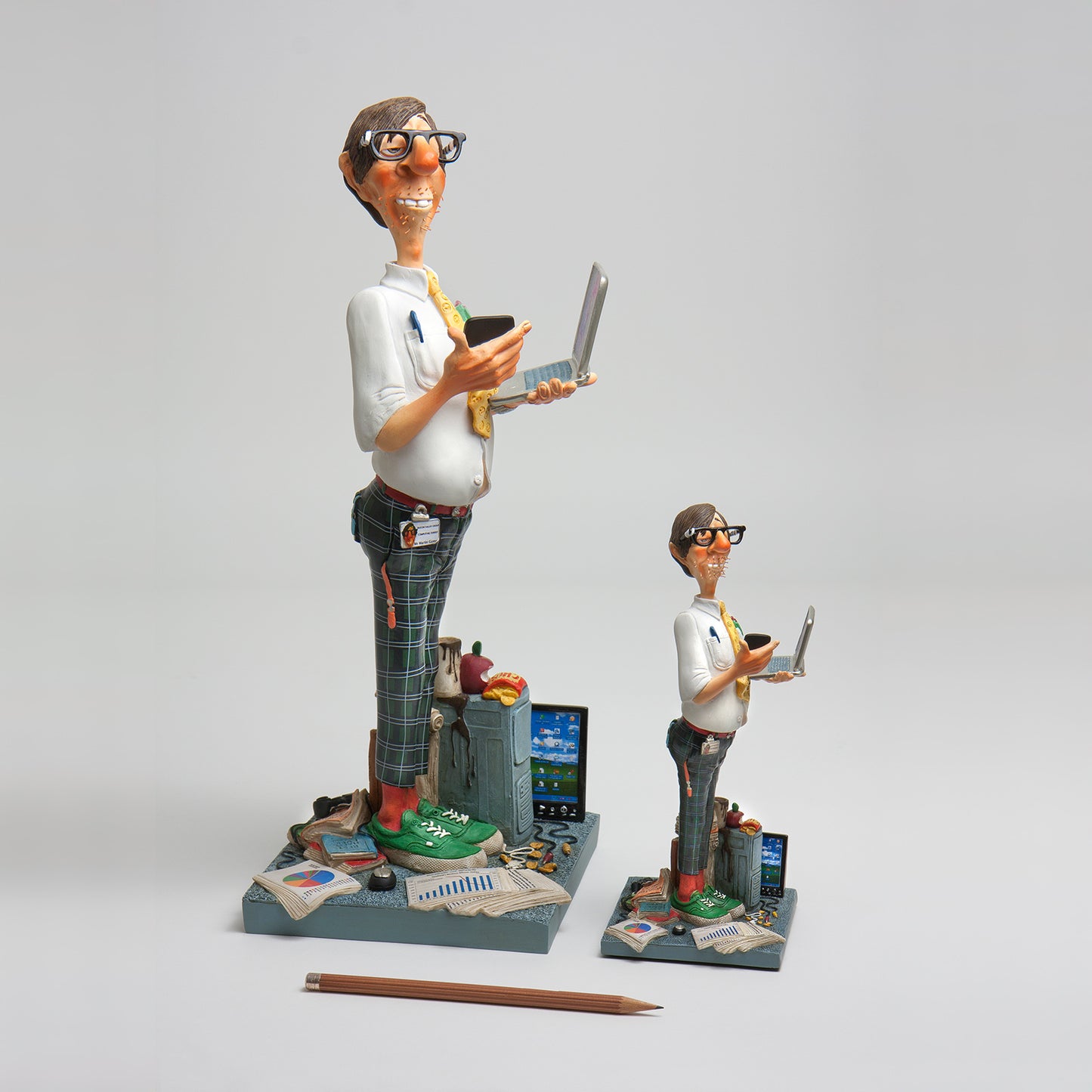 Forchino The Computer Expert Mini Figurine