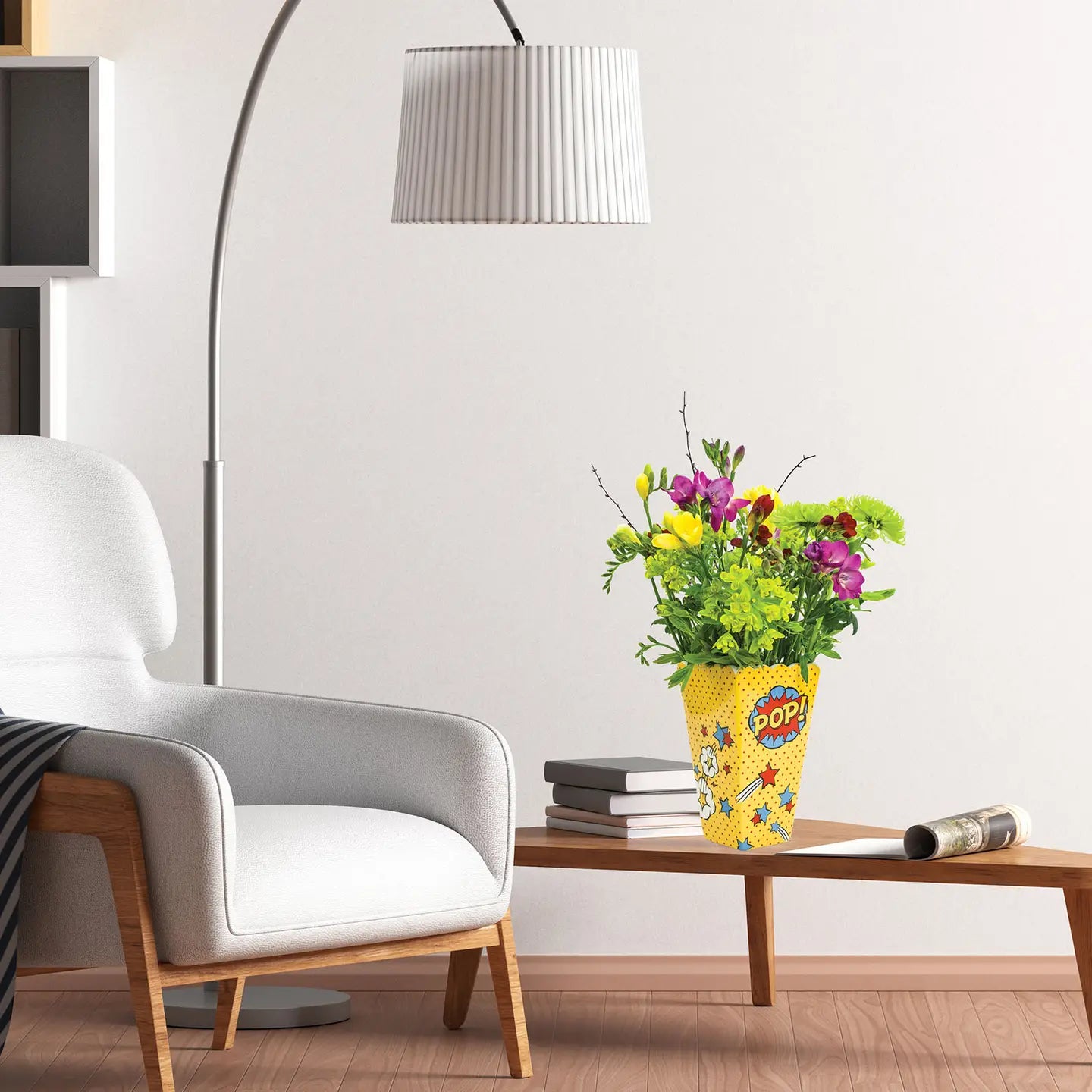 Pop Art Vase "OMG"
