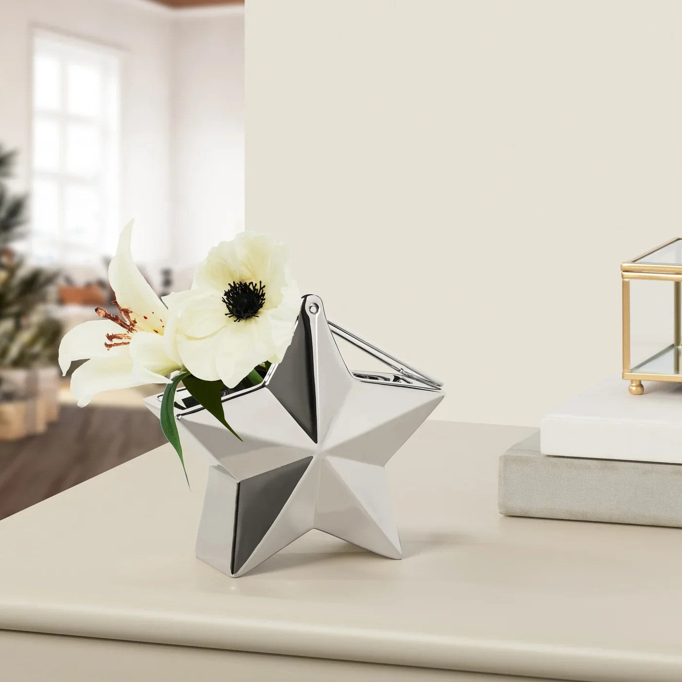 Ceramic Star Hanging Vase 5.75"