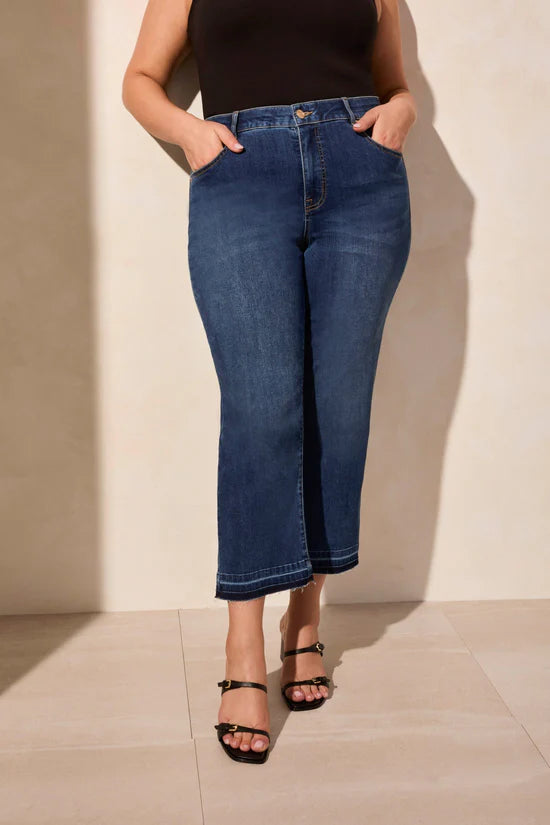 Tribal Sophia Curvy Mirco Flare Crop Jeans