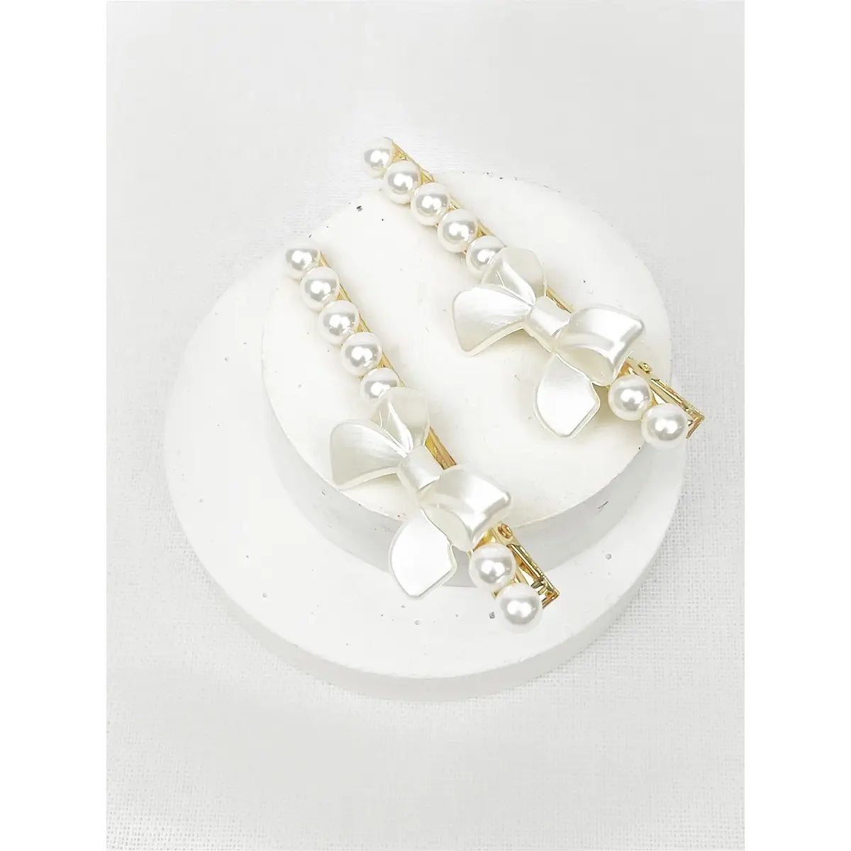 Bow Pearl Hair Barrette