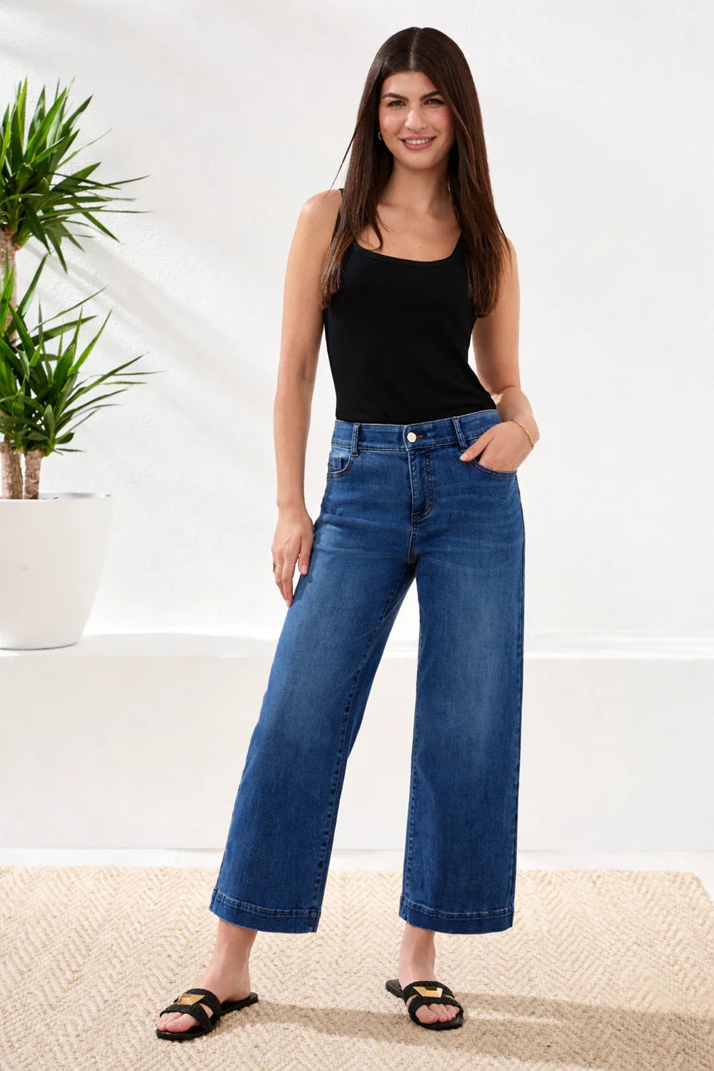 Tribal Audrey Hugging Wide Crop Jeans