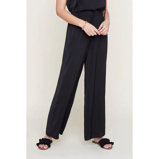 Renuar Wide Leg Woven Pant